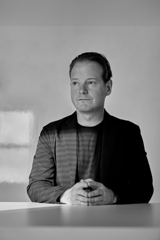 The designer Jader Almeida